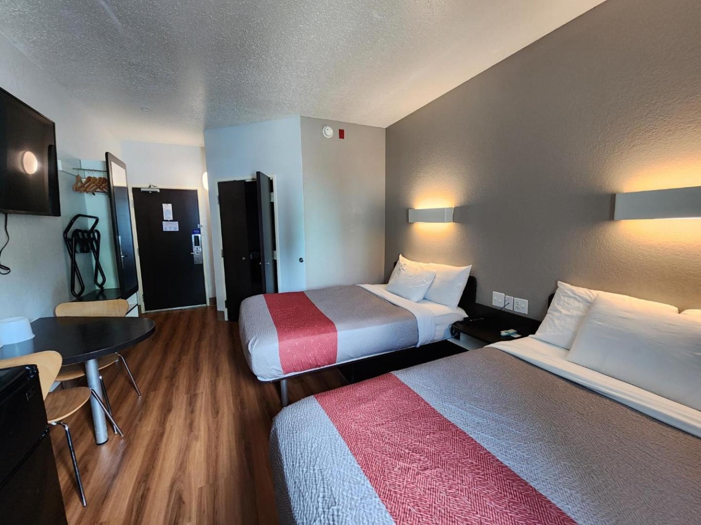 Motel 6-Biloxi, Ms - Beach Экстерьер фото